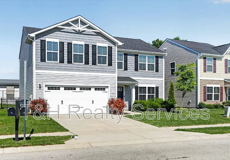 40 N Fairfield Dr — Photo 2