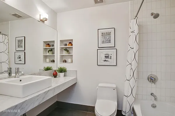 Sold by Corcoran | media 19