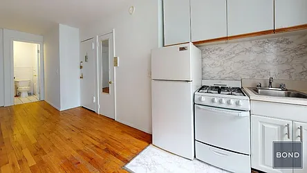 Rented by Bond New York