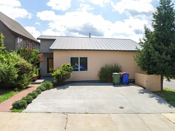 98 Ora St, Asheville, NC 28801