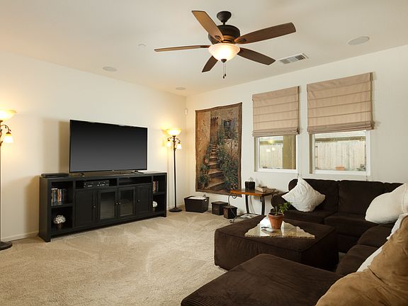 4th image of 1752 Bromley Ct