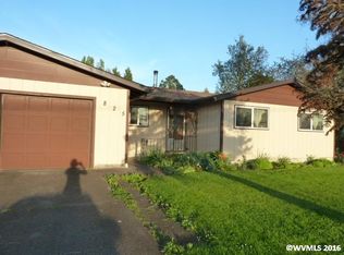 825 Washburn St, Brownsville, OR 97327