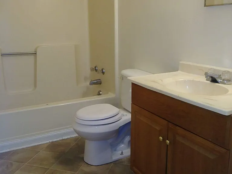 959 Swan Ln — Photo 35