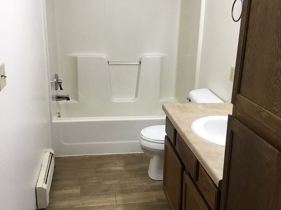 1st image of 2843 Hawken St APT 1