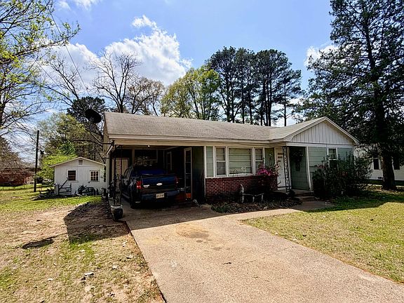 2nd image of 1561 Boone St