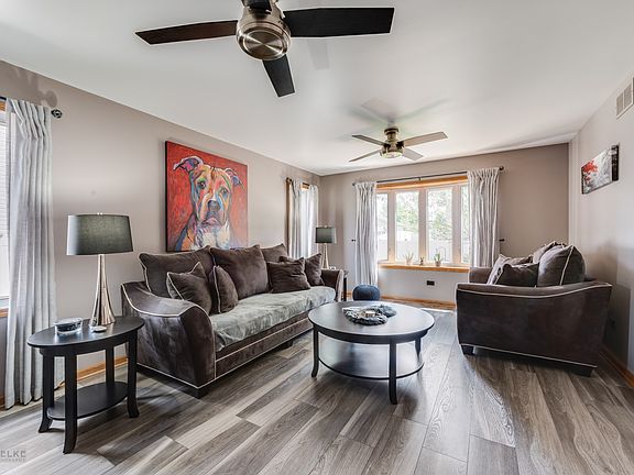 3rd image of 7006 Astoria Dr