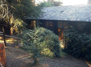 29075 Gimpl Hill Rd, Eugene, OR 97402