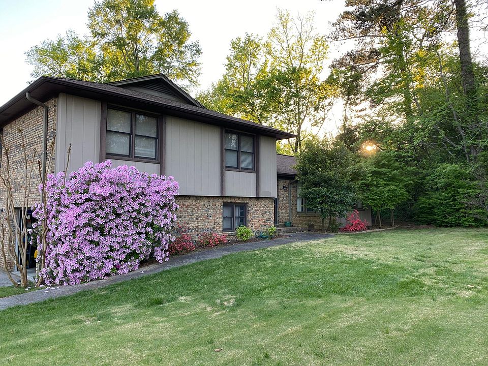 1st image of 2226 McGwier Dr