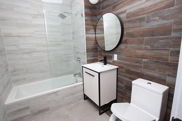 Rented by Nooklyn NYC LLC | media 40
