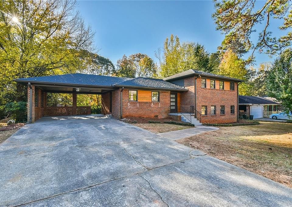 1st image of 4135 Blackhawk Dr