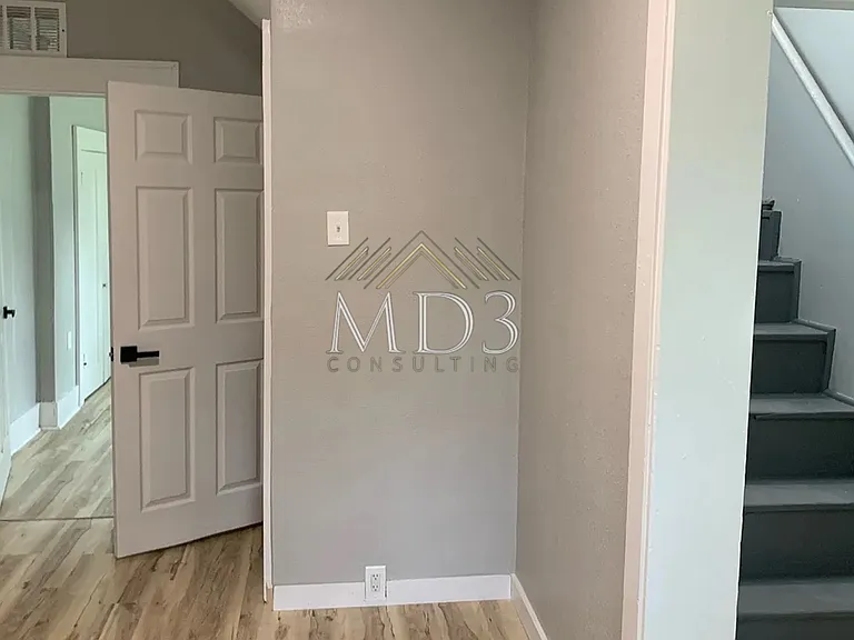 45 Beacon Ave — Photo 19