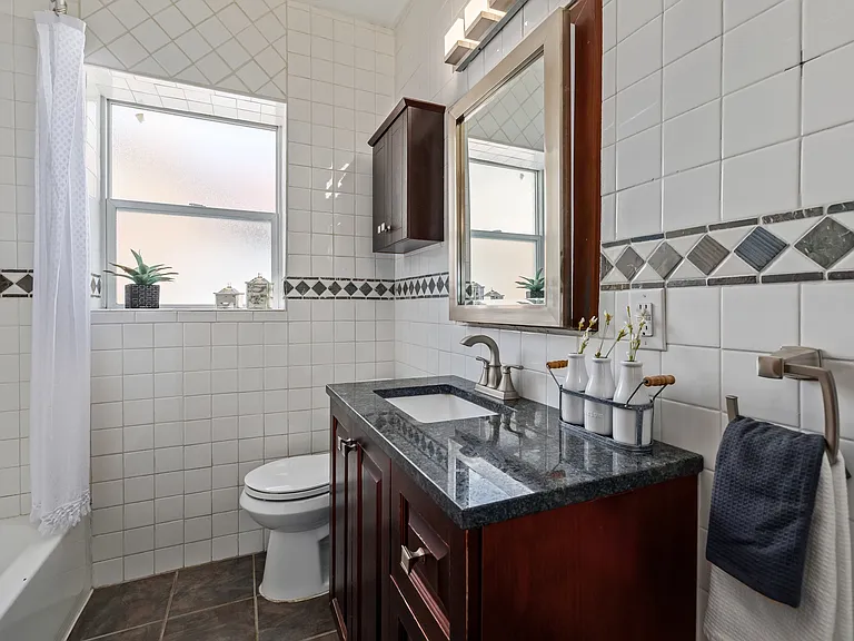 1414 Tennyson St #A — Photo 8