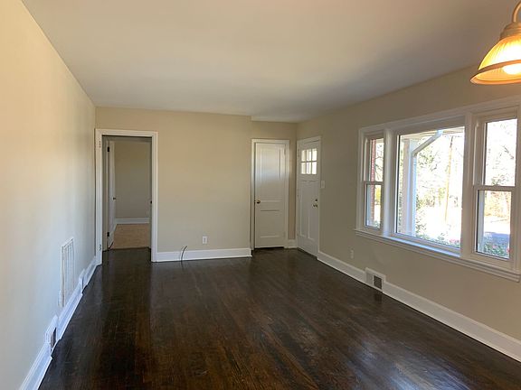 2nd image of 3105 Masonic Dr