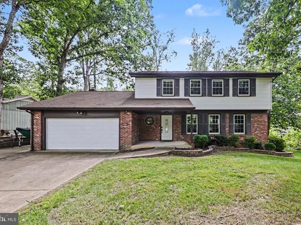 2026 Admiral Dr, Stafford, VA 22554