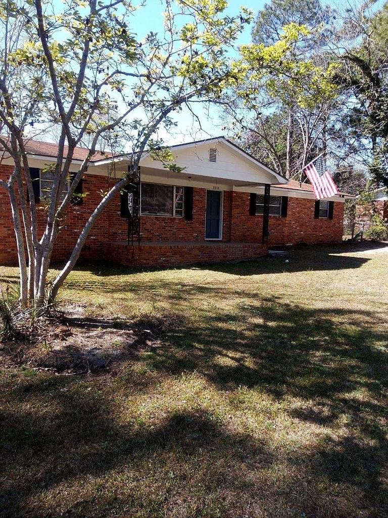 2214 Davis Ave, Tifton, GA 31794 Zillow