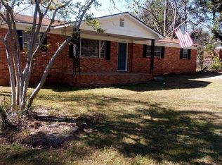 2214 Davis Ave, Tifton, GA 31794