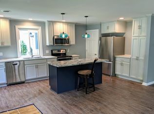 1909 Nichols Rd, Kalamazoo, MI 49006