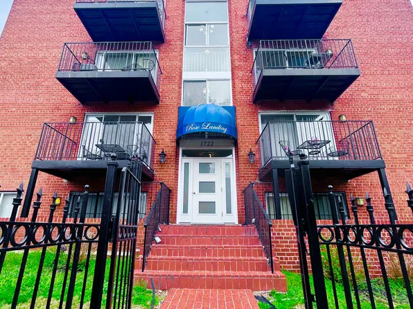 1722 28th St SE APT 101, Washington, DC 20020