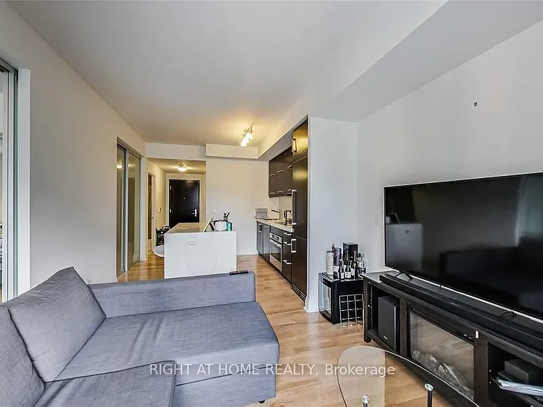 65 Saint Mary St #1608 — Photo 3