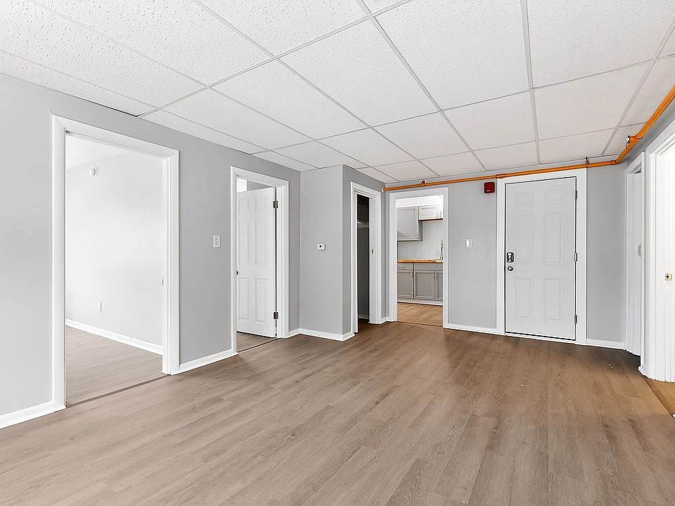 1st image of 3 Island Ave #11542255
