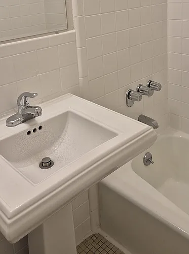 17 River Street Ext #303 Photo 1