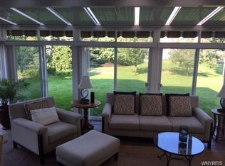 1226 Doebler Dr, North Tonawanda, NY