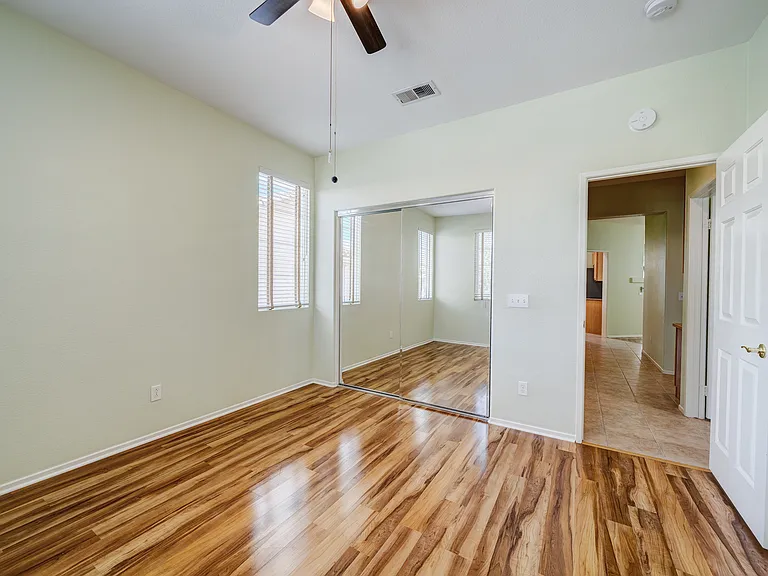 4971 Rio Bravo Dr — Photo 17