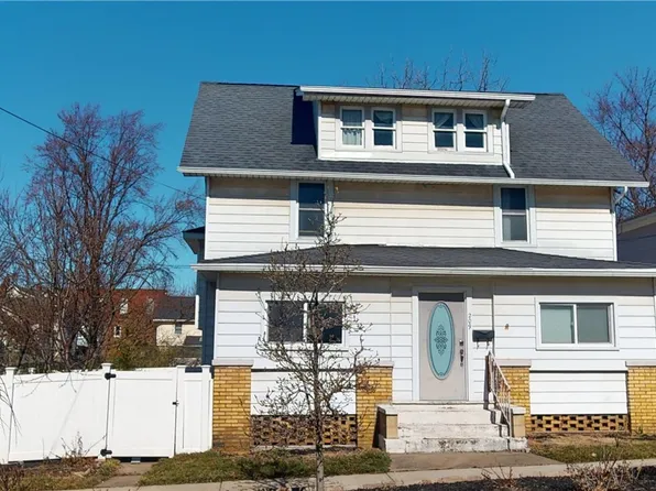 209 Courtland St, Fairport Harbor, OH 44077