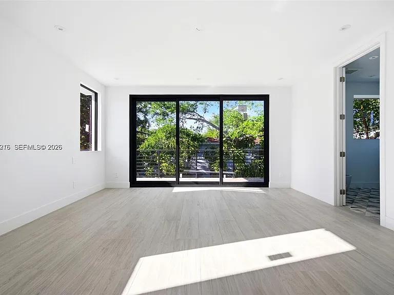 3545 Florida Ave — Photo 9