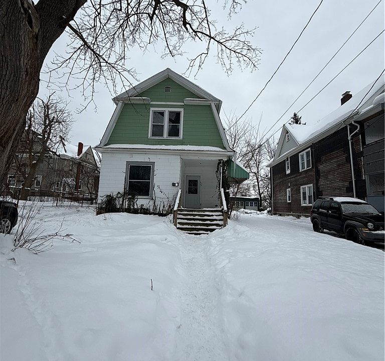 1st image of 623 Chestnut Ave