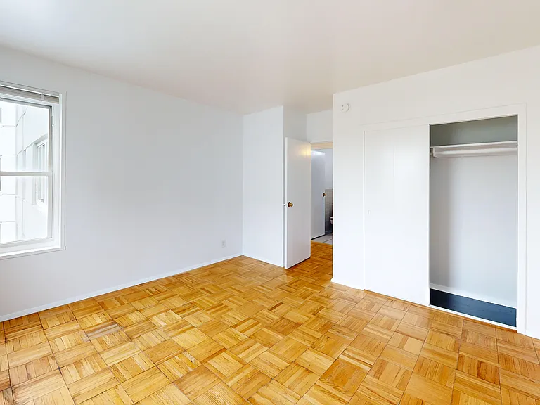 Parkmerced Apartments — Photo 37