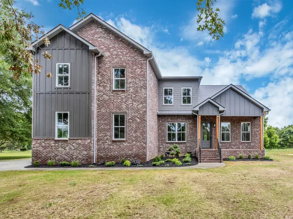 105 Arkow Ln, Murfreesboro, TN 37128