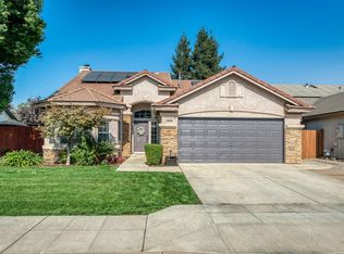 2858 E Ryan Ln, Fresno, CA