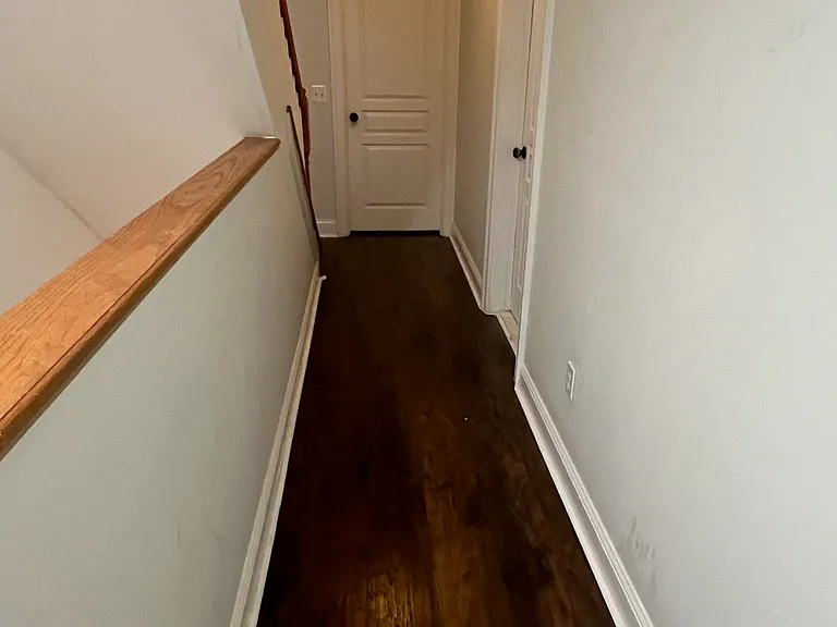 2115 E Fairmount Ave — Photo 6
