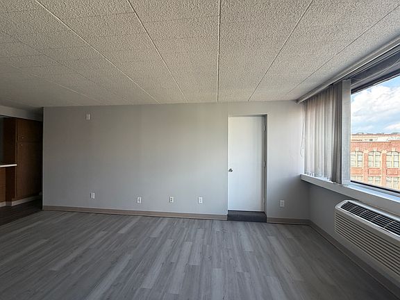 5th image of 83 Scovill St #5A