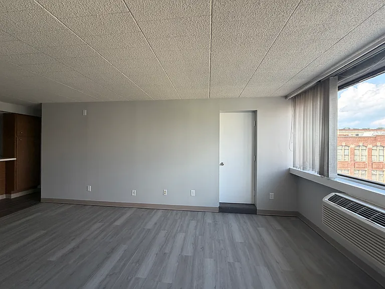 83 Scovill St #5A — Photo 5