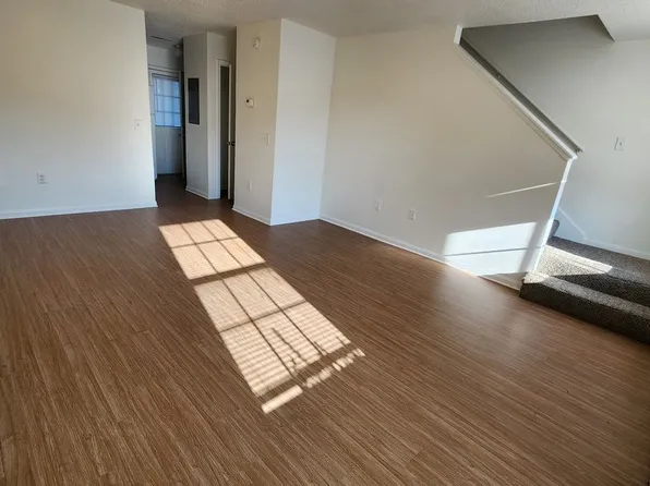 Castlewood Apartments - Huntsville, AL