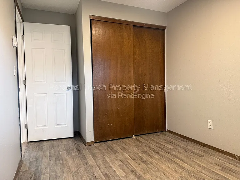 2131 2nd Ave E — Photo 28