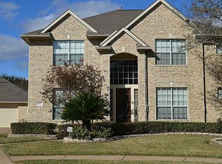 2518 Crystal Lake Ct, Richmond, TX 77406