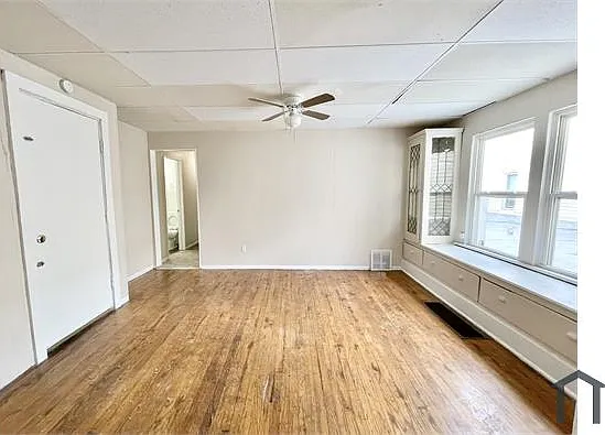 810 E Erie Ave #UP — Photo 12