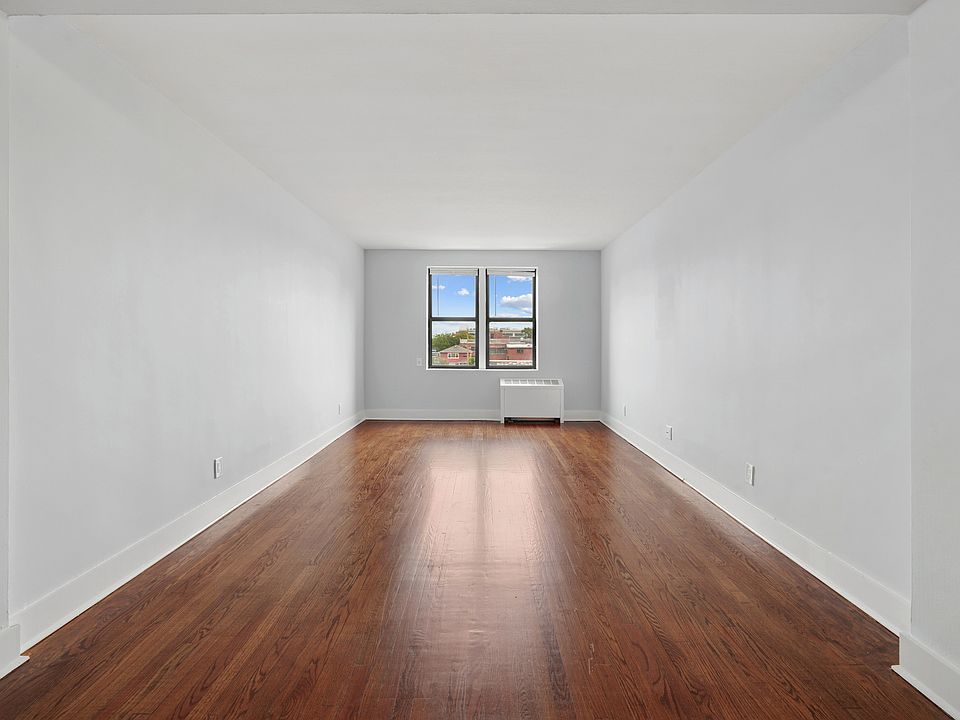 1st image of 20-55 Seagirt Blvd #4D
