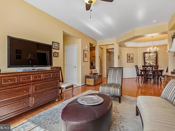 4th image of 6406 Lilac Ct