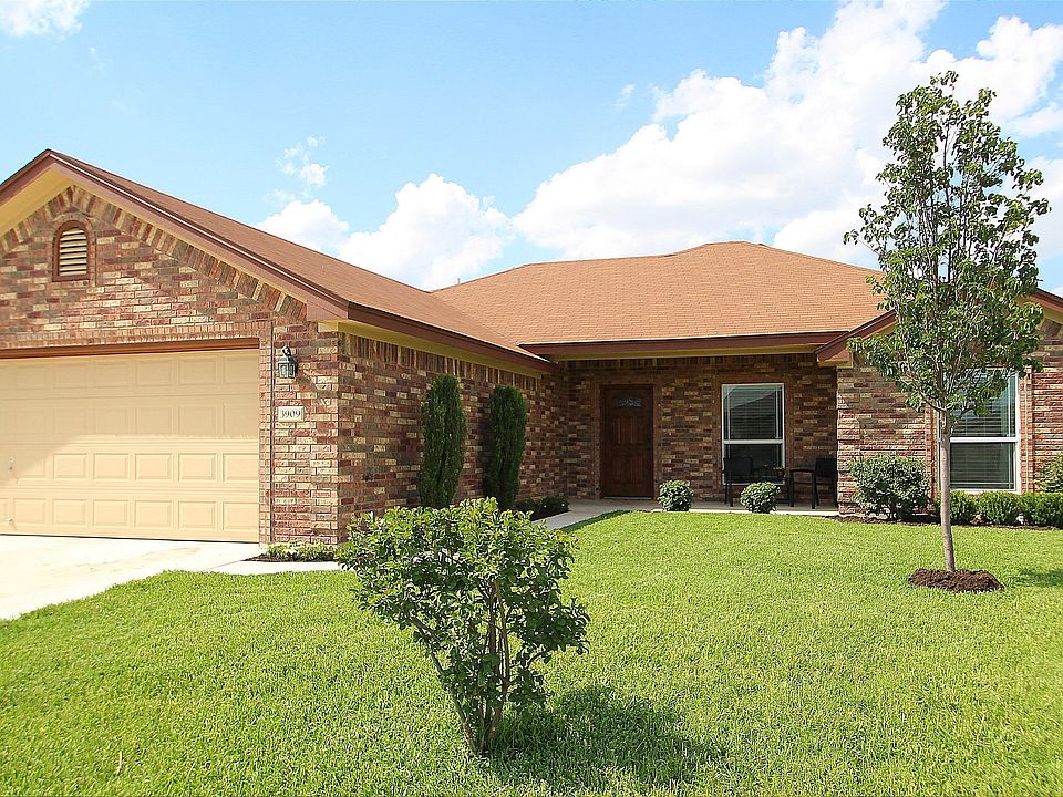 1st image of 3909 Salt Fork Dr