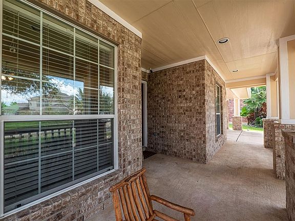 4th image of 7430 Allen Pines Ln
