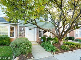 5885 Kara Pl, Burke, VA 22015