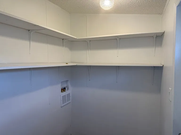 8 Darnell Dr — Photo 11