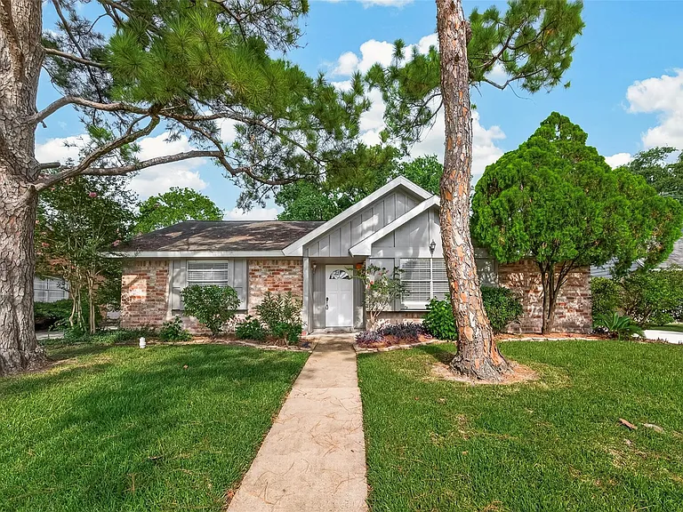 2230 Joel Wheaton Rd — Photo 1