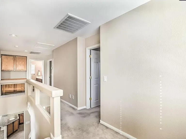 10595 Salmon Leap St — Photo 49