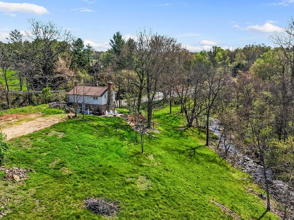9259 John S Mosby Hwy, Upperville, VA 20184