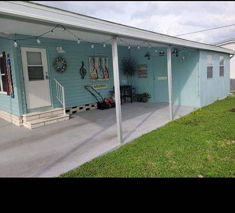 2nd image of 7400 46th Ave N Lot 325